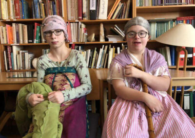 Schüler in Karnevallsverkleidung