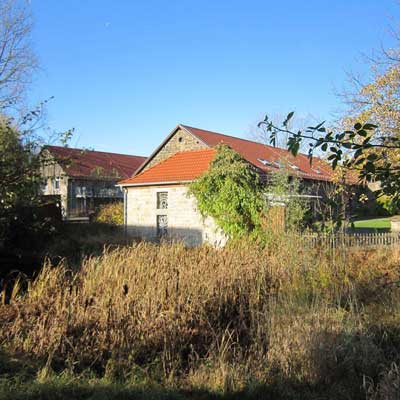 Blick auf alten Bauernhof